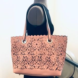 Large 2 in 1 tote with cut out design
